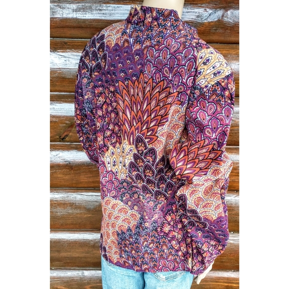 Notations Colorful Printed Zip Front Top - Picture 7 of 8